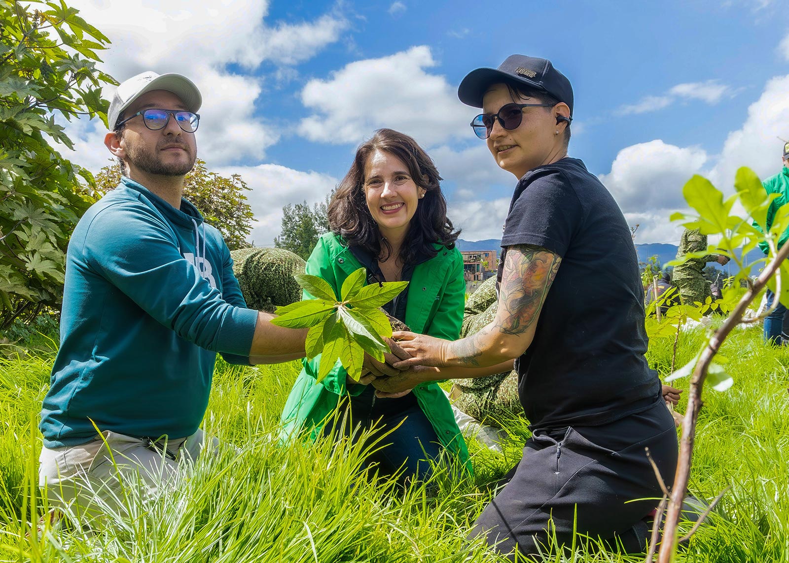 Plantaciones humedal Juan Amarillo